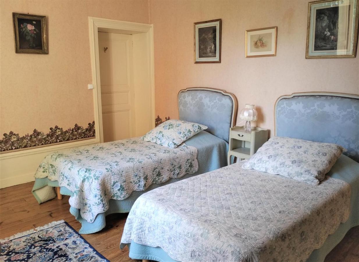 Chateau De La Vernede, La Grande Vernede Saint-Rémy-de-Chargnat Екстериор снимка